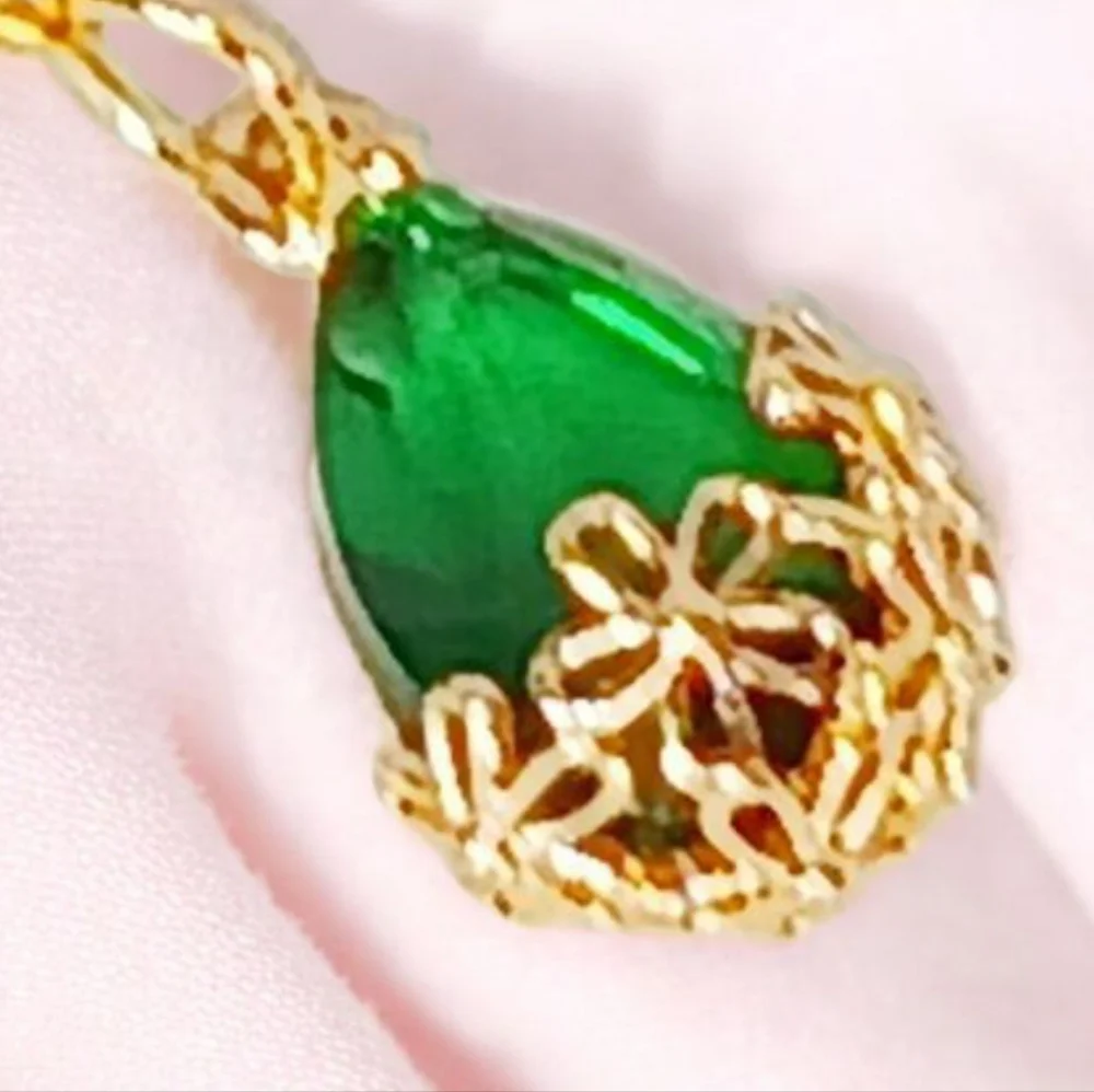 Gold Pearl Stud Earrings Linear Drop Emerald Tear Drop Charms Shoulder Dusters
